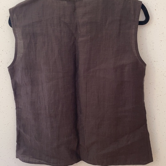 Brand new beautiful summer set by Frank Walder.  Size 10. - Picture 4 of 7